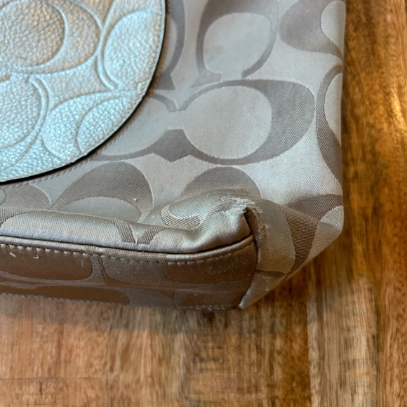 Coach shoulder bag - Picture 7 of 10